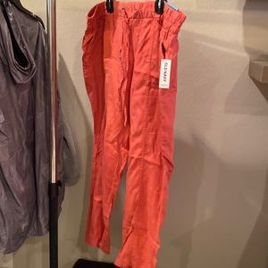 Old navy pink pants